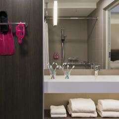 Отель Moxy Vienna Airport ванная