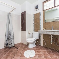 Отель Monaburi Boutique Resort ванная фото 2