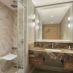 Отель Hawthorn Suites by Wyndham Istanbul Europe ванная
