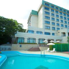 Отель Resorpia Beppu Беппу бассейн