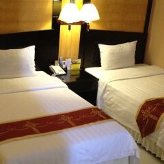 Guang Dong Hotel комната для гостей