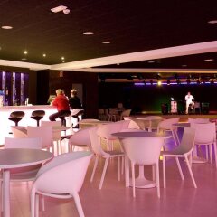 Отель R2 Bahía Playa Design Hotel & Spa Wellness - Adults Only Испания, Тарахалехо - отзывы, цены и фото номеров - забронировать отель R2 Bahía Playa Design Hotel & Spa Wellness - Adults Only онлайн развлечения