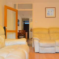 Отель Spacious 2 Bedroom House With Garden in Islington комната для гостей фото 5