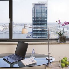 Movenpick Hotel Amsterdam City Centre Амстердам балкон
