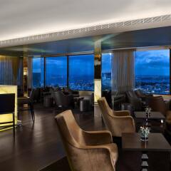 Sheraton Lisboa Hotel & Spa гостиничный бар