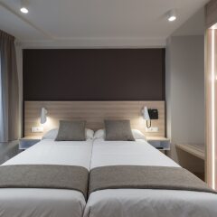 Отель & Aparthotel Cosmos Андорра, Лес-Эскальдес - 4 отзыва об отеле, цены и фото номеров - забронировать отель & Aparthotel Cosmos онлайн комната для гостей фото 5