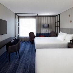 Отель DoubleTree by Hilton Montreal Канада, Монреаль - отзывы, цены и фото номеров - забронировать отель DoubleTree by Hilton Montreal онлайн комната для гостей фото 5