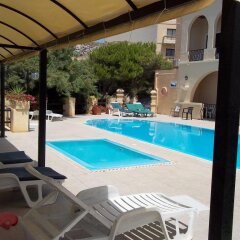 Отель San Antonio Guesthouse бассейн фото 2