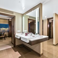 Отель Luxury Suites International by Vdara США, Лас-Вегас - отзывы, цены и фото номеров - забронировать отель Luxury Suites International by Vdara онлайн ванная фото 2