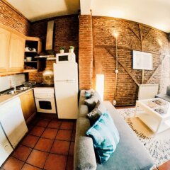 Отель Lollipop Flats Plaza Mayor Suite в номере