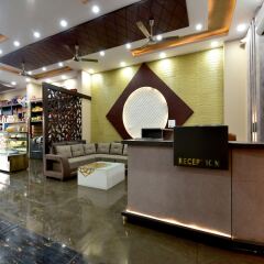 OYO 23085 Baba Hotel интерьер отеля фото 3