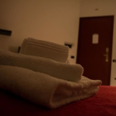 Hotel Espero Фонди сейф в номере