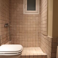 Отель Elegant And Cozy Central Apt • 5' To Athens Metro St Афины ванная фото 2
