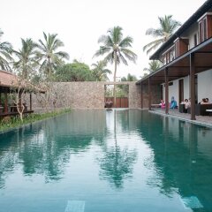 Отель The Villa by Contemporary Ceylon бассейн