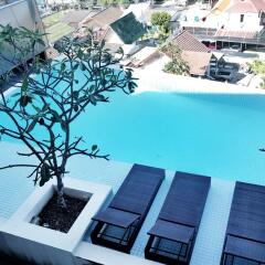 Отель Luxury Duplex at The Quarter Surin бассейн