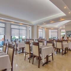 Palmea Hotel