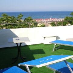 Hotel Butterfly Римини бассейн фото 2
