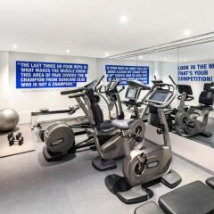 Отель Radisson Blu Edwardian, Leicester Square фитнесс-зал