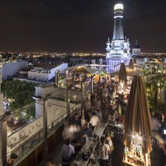 Отель ME Madrid Reina Victoria Мадрид городской автобус