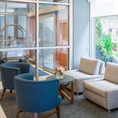 Отель Holiday Inn Express - New York City Chelsea гостиничный бар