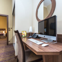 Merchants Crown Hotel Прага удобства в номере