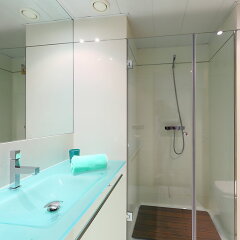 Апартаменты Stay Barcelona Apartments Diagonal Mar ванная фото 2