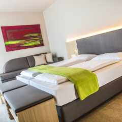 Hotel Steiner Лаивес комната для гостей