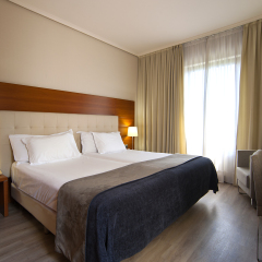 Hotel Silken Amara Plaza комната для гостей фото 5