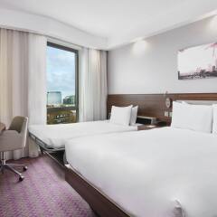 Отель Hampton By Hilton London Waterloo Лондон комната для гостей фото 4