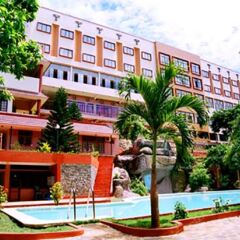 Dam San Hotel бассейн