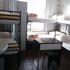 Отель Amigo Budget Hostel Нидерланды, Амстердам - 4 отзыва об отеле, цены и фото номеров - забронировать отель Amigo Budget Hostel онлайн балкон