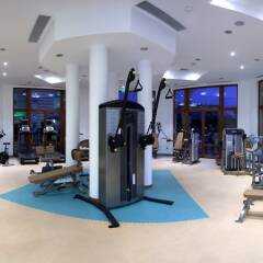 Отель Emerald Beach Resort & SPA Болгария, Равда - отзывы, цены и фото номеров - забронировать отель Emerald Beach Resort & SPA онлайн фитнесс-зал
