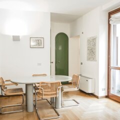 Апартаменты San Maurilio Apartments Милан комната для гостей фото 3