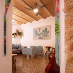Primavera Hostel