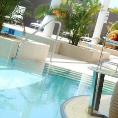 Отель Mercure Sydney Liverpool бассейн фото 2