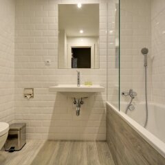 Отель Antik City Hotel Чехия, Прага - 10 отзывов об отеле, цены и фото номеров - забронировать отель Antik City Hotel онлайн ванная фото 2