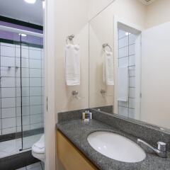 Отель Bourbon Vitoria Hotel (Residence) Бразилия, Витория - отзывы, цены и фото номеров - забронировать отель Bourbon Vitoria Hotel (Residence) онлайн ванная