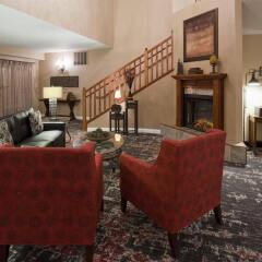 Отель GrandStay Residential Suites - Eau Claire интерьер отеля фото 3