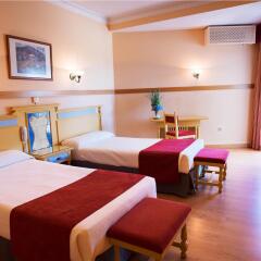 Hotel Monarque Torreblanca Фуэнхирола комната для гостей фото 5