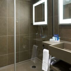 Отель Novotel Brussels Centre Брюссель ванная