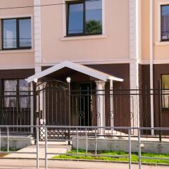 Апартаменты More Apartments na Marsovom 21 (1) Сочи вид на фасад