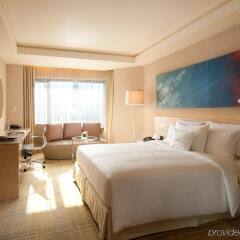 Отель DoubleTree By Hilton Kuala Lumpur Малайзия, Куала-Лумпур - 3 отзыва об отеле, цены и фото номеров - забронировать отель DoubleTree By Hilton Kuala Lumpur онлайн комната для гостей