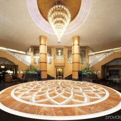 Отель Sheraton Xian Hotel Китай, Сиань - отзывы, цены и фото номеров - забронировать отель Sheraton Xian Hotel онлайн бассейн