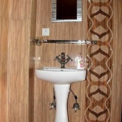 Отель Nar-Bish Hotel Непал, Покхара - отзывы, цены и фото номеров - забронировать отель Nar-Bish Hotel онлайн ванная фото 2