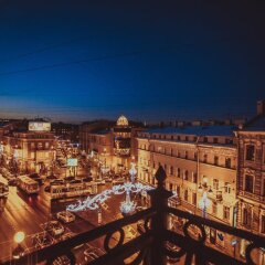 Гостиница SuperHostel на Невском Проспекте 95 балкон