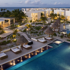 Отель Beloved Playa Mujeres by Excellence All Inclusive AdultsOnly бассейн фото 7