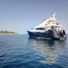 Отель Fantom Luxury Yacht Мальдивы, Остров Гасфинолу - отзывы, цены и фото номеров - забронировать отель Fantom Luxury Yacht онлайн приотельная территория