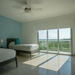 Отель Mareazul Beach Front Resort Playa del Carmen. Мексика, Плая-дель-Кармен - отзывы, цены и фото номеров - забронировать отель Mareazul Beach Front Resort Playa del Carmen. онлайн комната для гостей