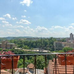Отель Stambolov Hotel Veliko Tarnovo Болгария, Велико Тырново - 1 отзыв об отеле, цены и фото номеров - забронировать отель Stambolov Hotel Veliko Tarnovo онлайн балкон