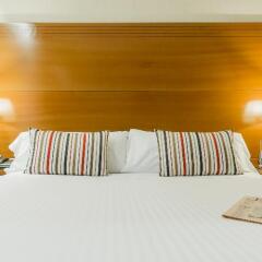 Отель Aparthotel Mariano Cubi Barcelona 4* Стандартный номер с различными типами кроватей фото 3